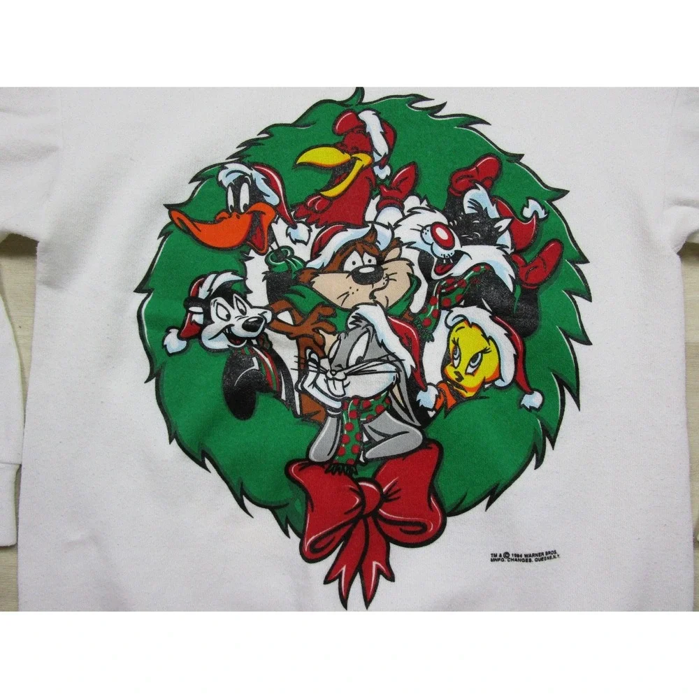 Vintage 90s Looney Tunes Sweatshirt Youth (XL) Christmas Wreath Bugs Taz 1994